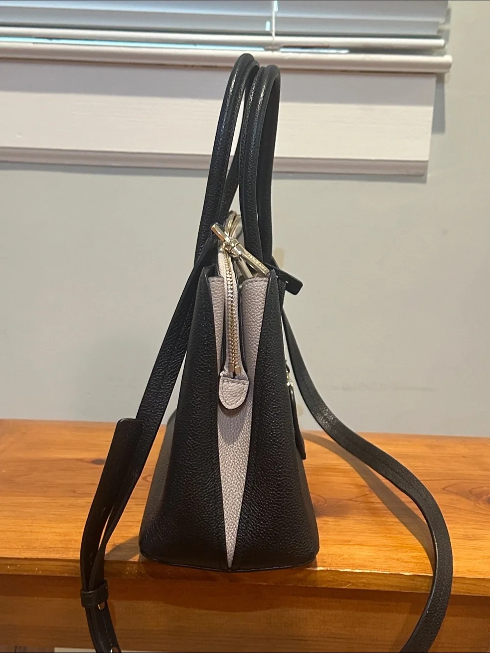 kate spade structured pebbled